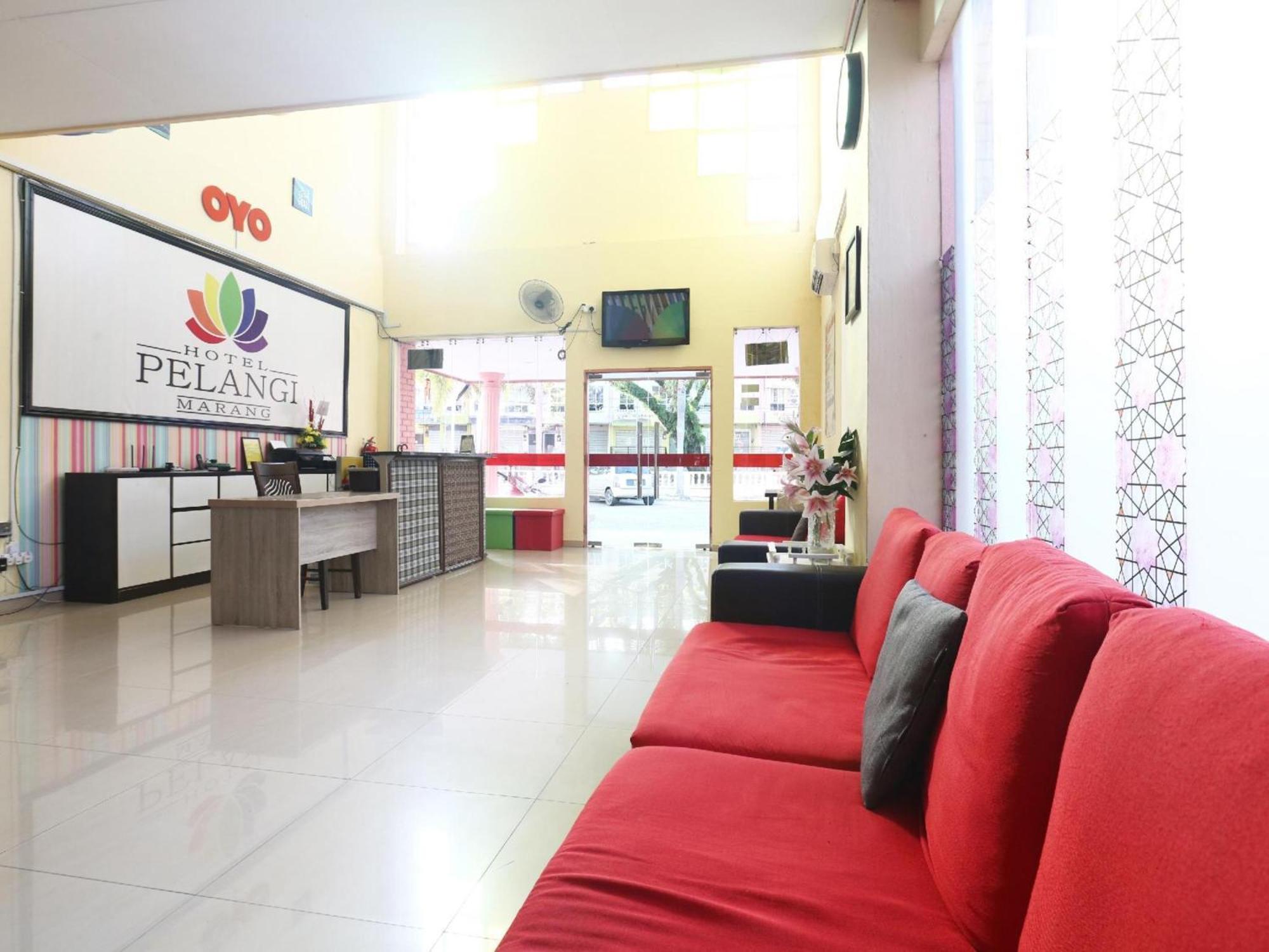 Super Oyo 89640 Hotel Pelangi Marang Kültér fotó