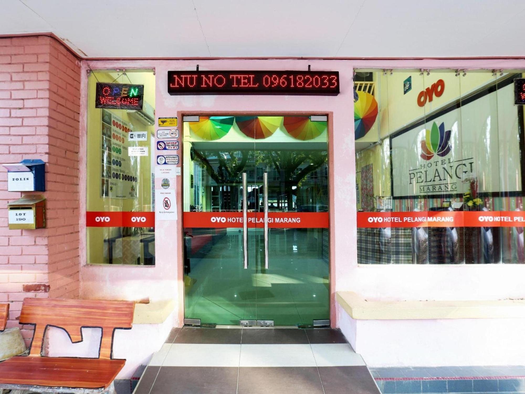 Super Oyo 89640 Hotel Pelangi Marang Kültér fotó