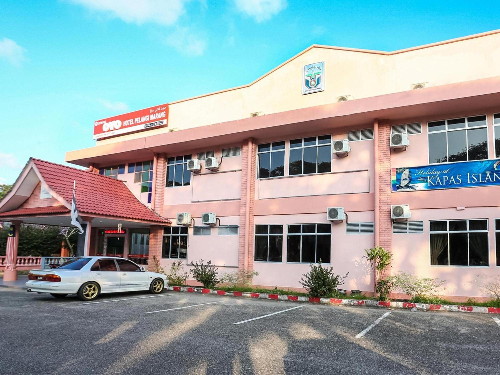 Super Oyo 89640 Hotel Pelangi Marang Kültér fotó